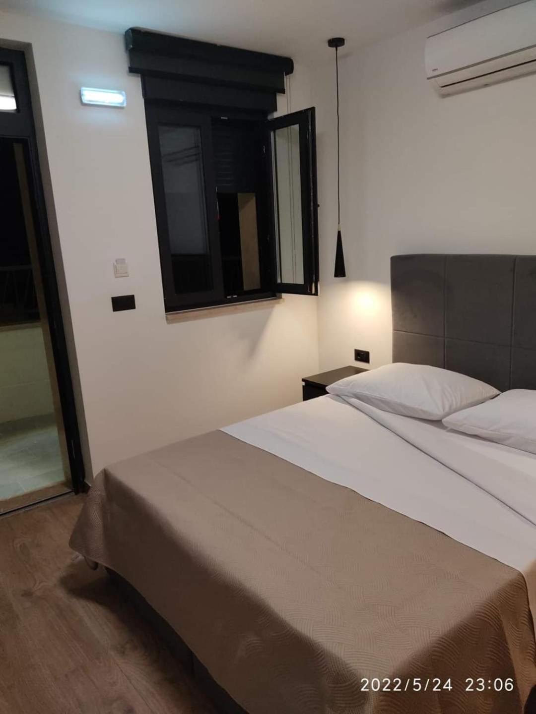 Apartments "Lory" -Baska Voda Luaran gambar